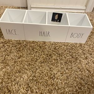 New Rae Dunn face body hair compartment